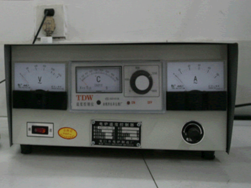 Temperature control for electric furnace